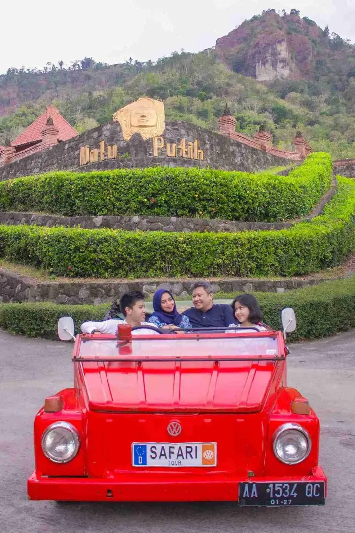 Wisata VW Borobudur